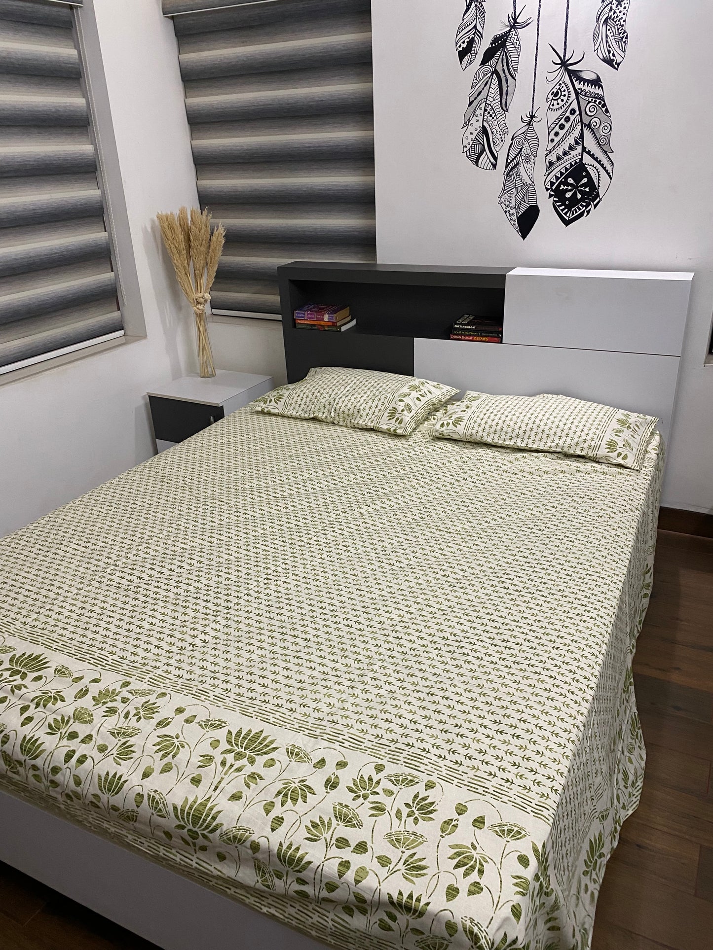 Verdant Lotus - cotton bedsheet- king