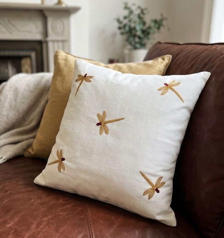 Thumbi - 16x16 cushion cover