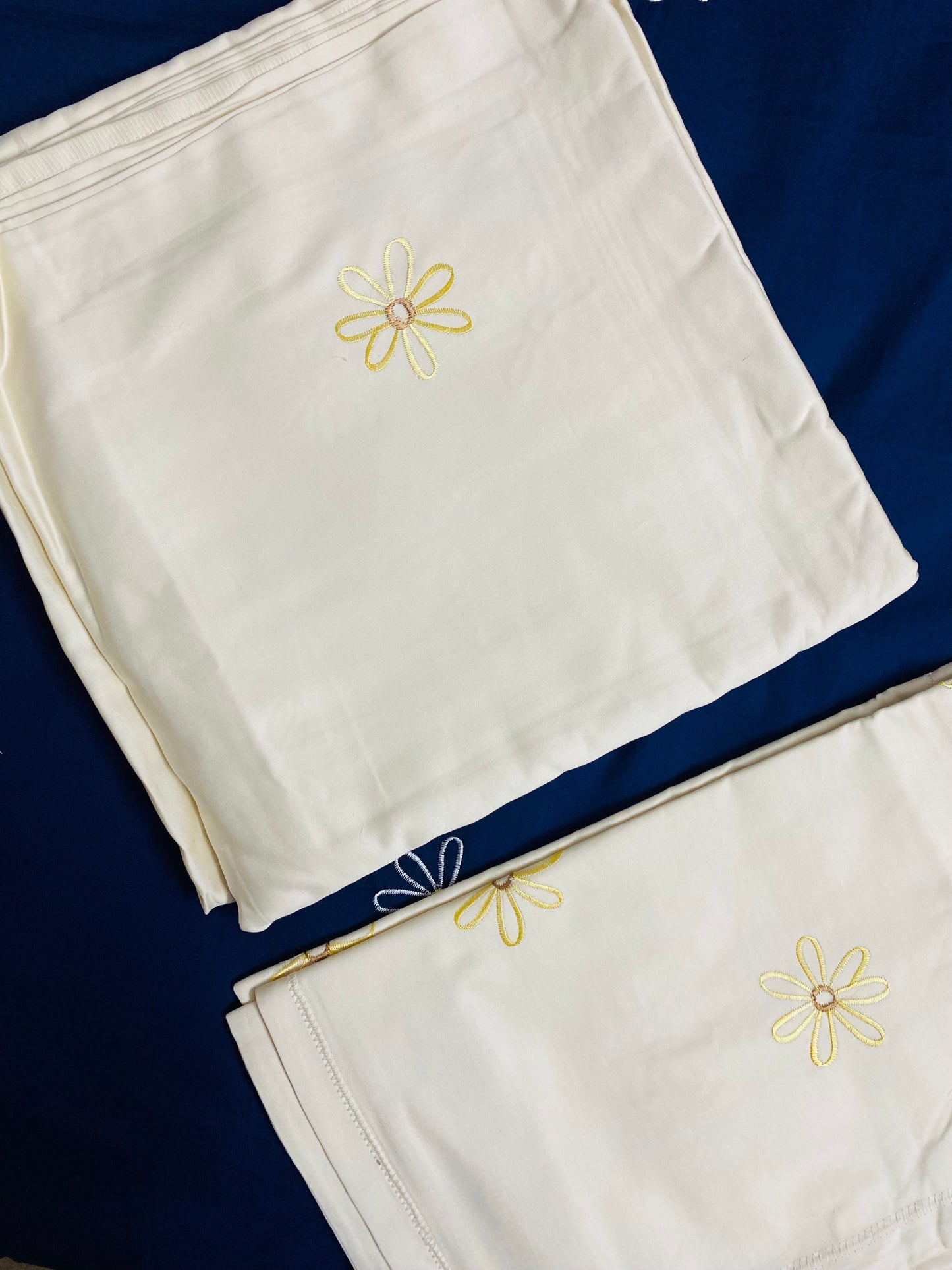 Flower embroidered bedsheet -King