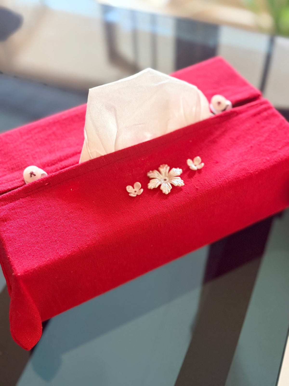 Tissue box cover with flower beads