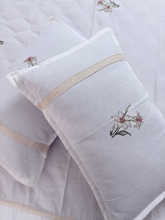 Lily bloom - embroidered bedsheet