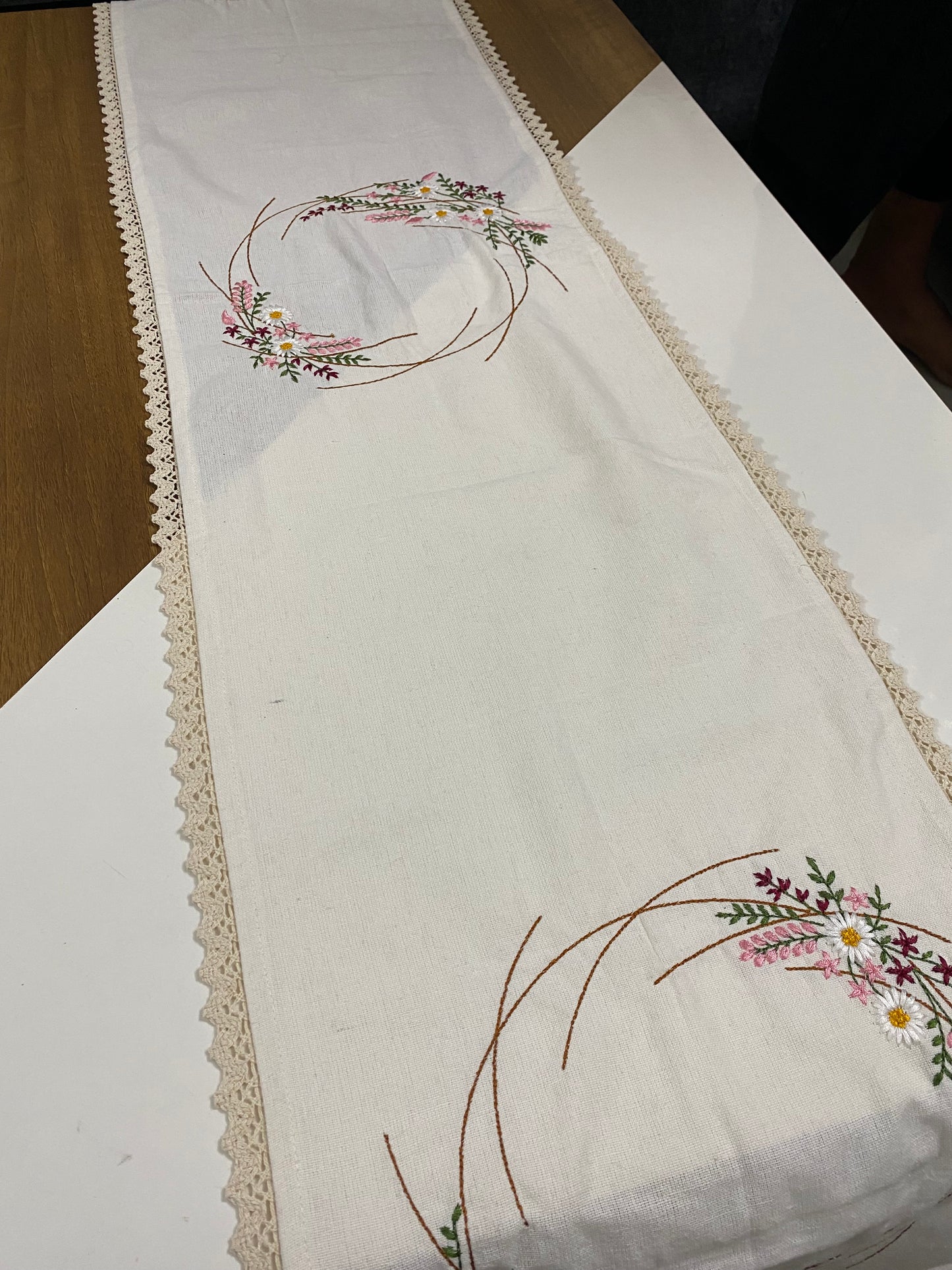 Blossom Arc - Embroidered runner