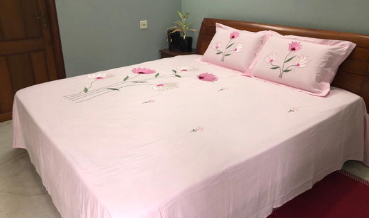 Pink embroidery bedsheet - King