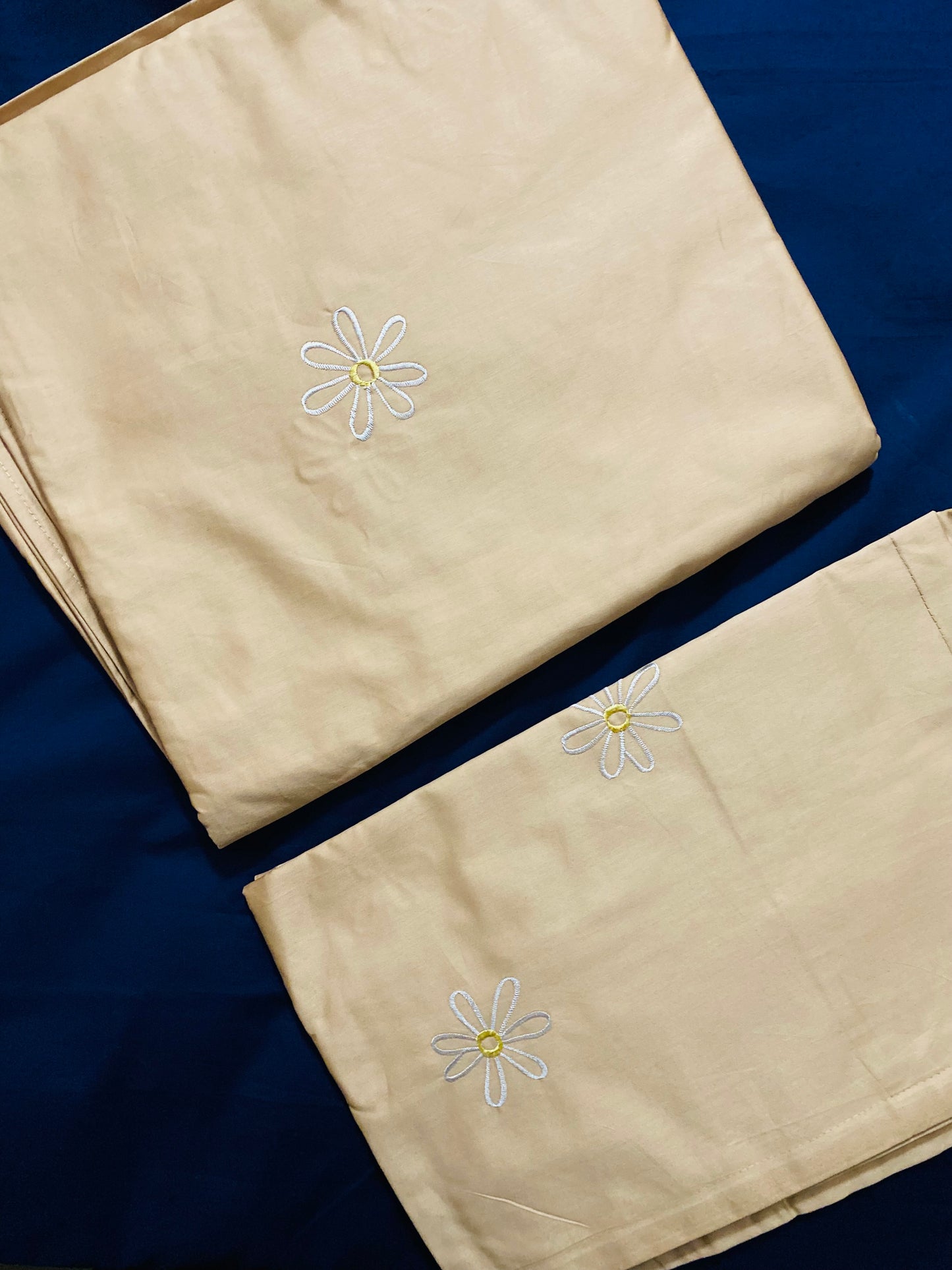 Flower embroidered bedsheet -King