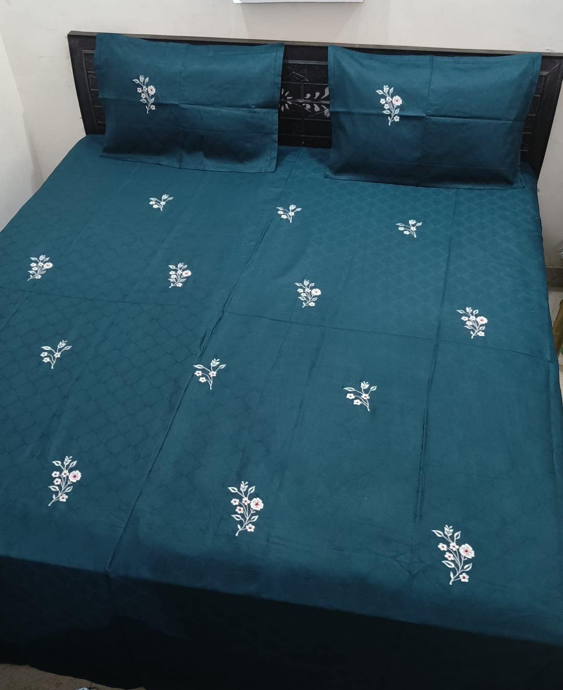 Embroidered bedsheet -King