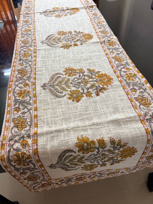 Jute table runner - 70 inches