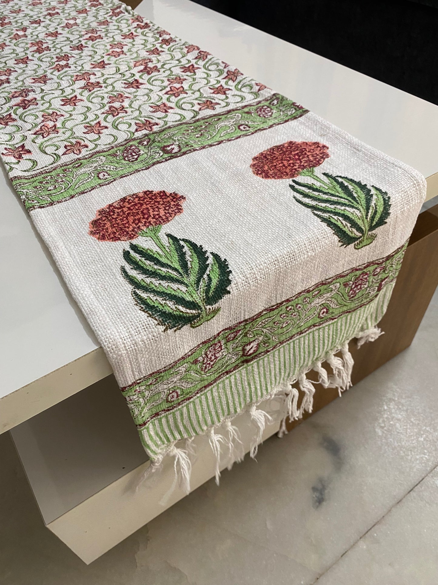 Hand block runner 72x13