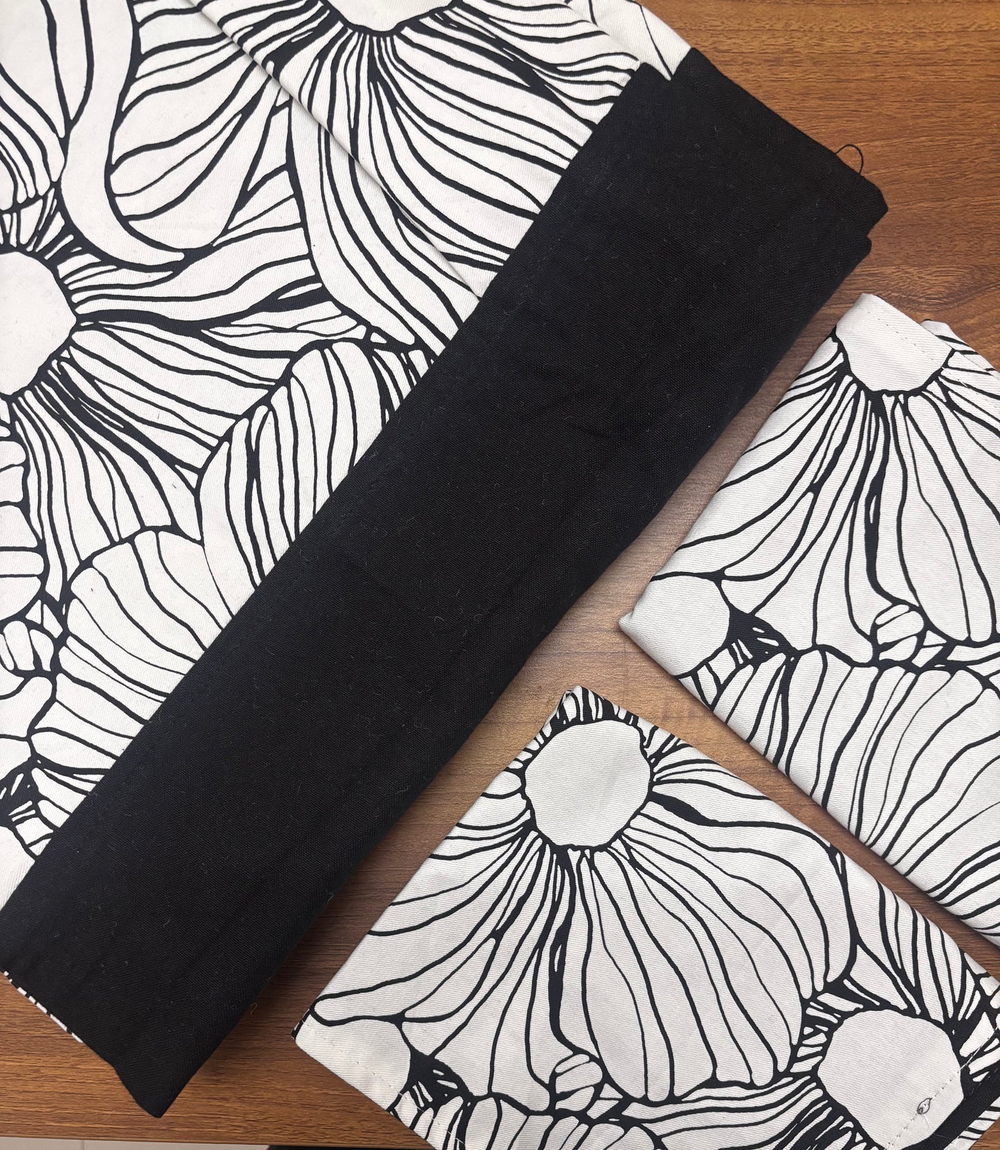 Border bedsheet -Queen