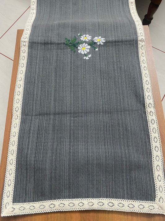 Cross stitch runner -80x15