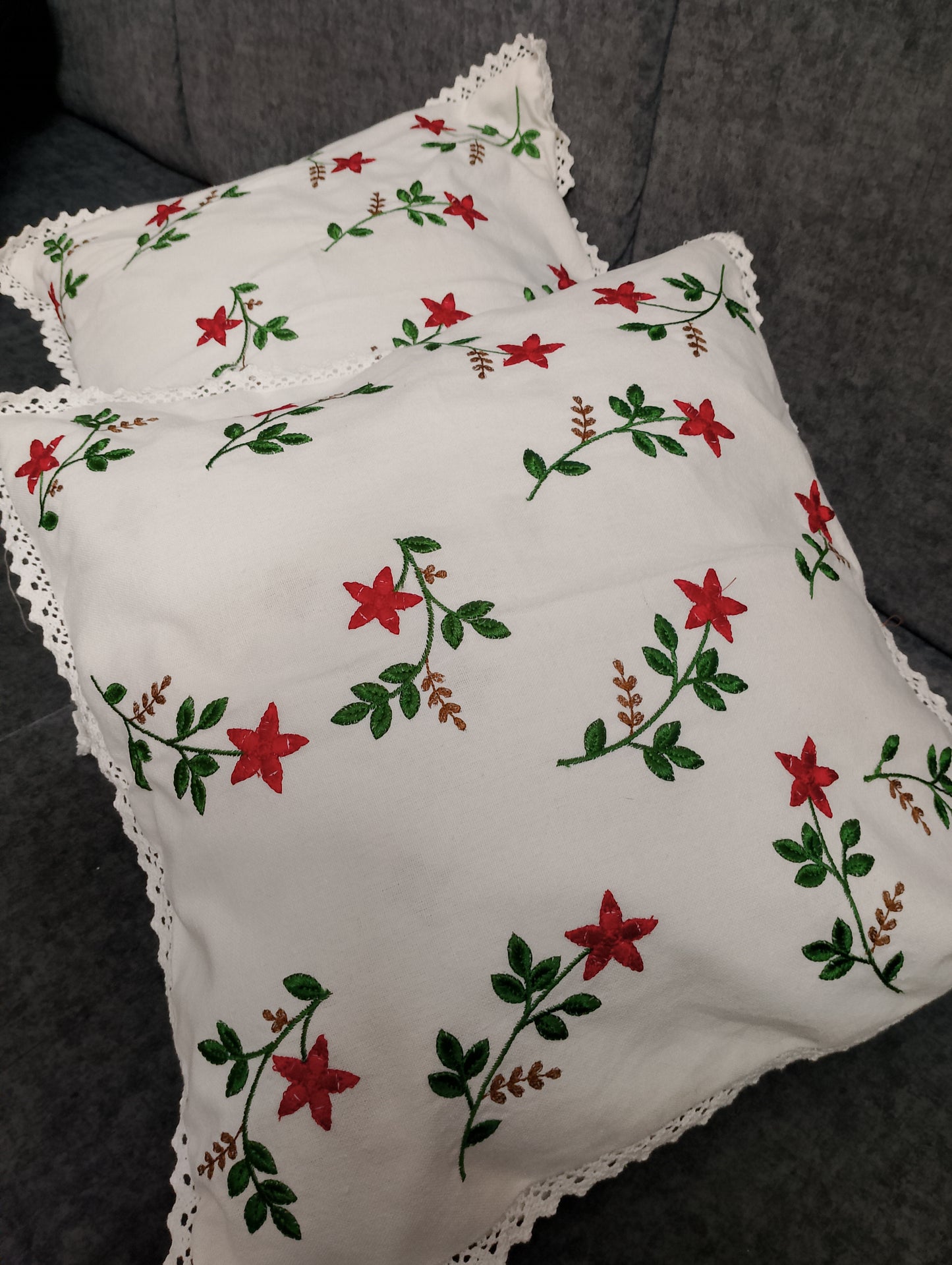 Embroidered cushion cover